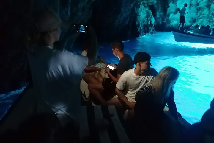 Blue Cave & Hvar, 5 Islands Speedboat with Luxury Seats in Shade