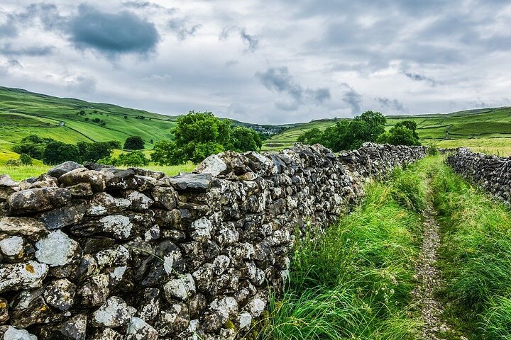 Yorkshire Dales Tour App, Hidden Gems Game and Big Britain Quiz (7 Day Pass) UK