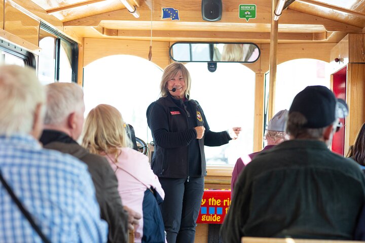 Anchorage Trolley's 1-Hour City Tour