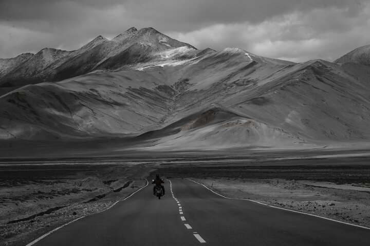 Leh Ladakh Motorcycle Tour - 7 Days Of Ultimate Thrill