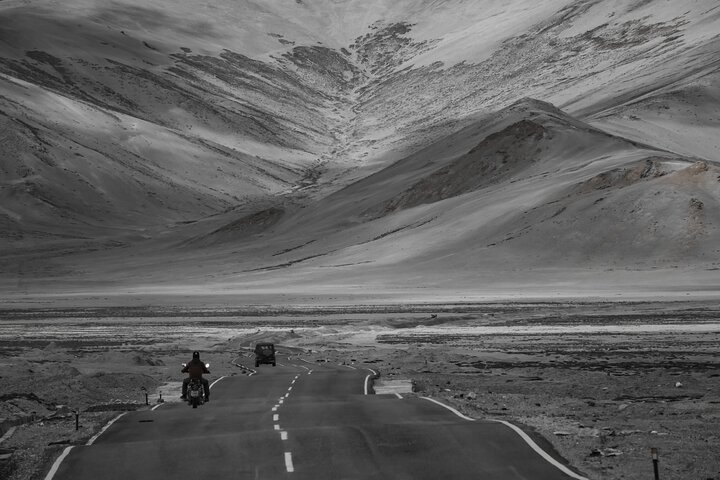 Leh Ladakh Motorcycle Tour - 7 Days Of Ultimate Thrill