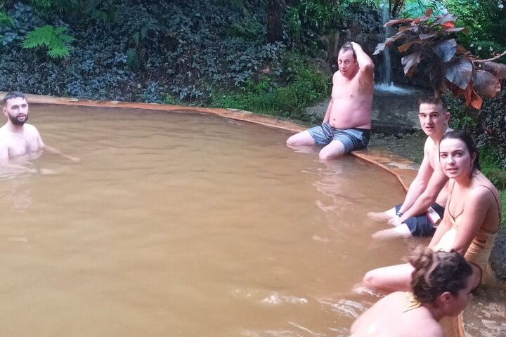 Pepper's Choice : Waterfalls, Sulphur Spa & Black Sand Beach