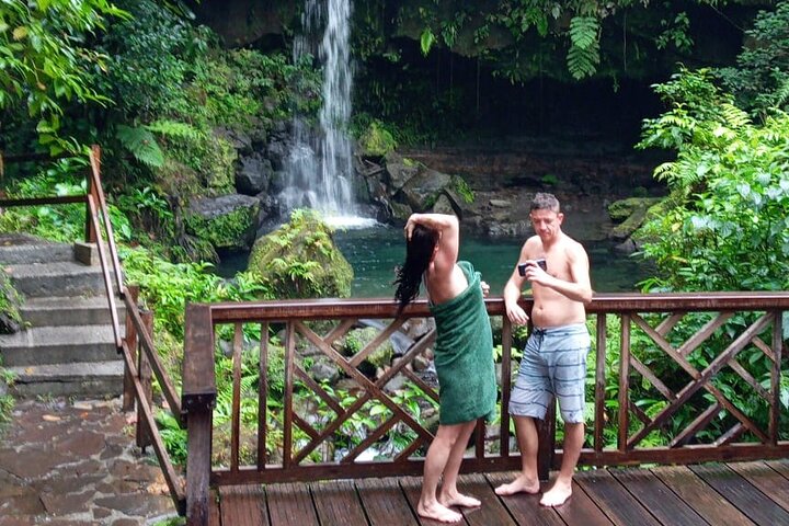 Pepper's Choice : Waterfalls, Sulphur Spa & Black Sand Beach
