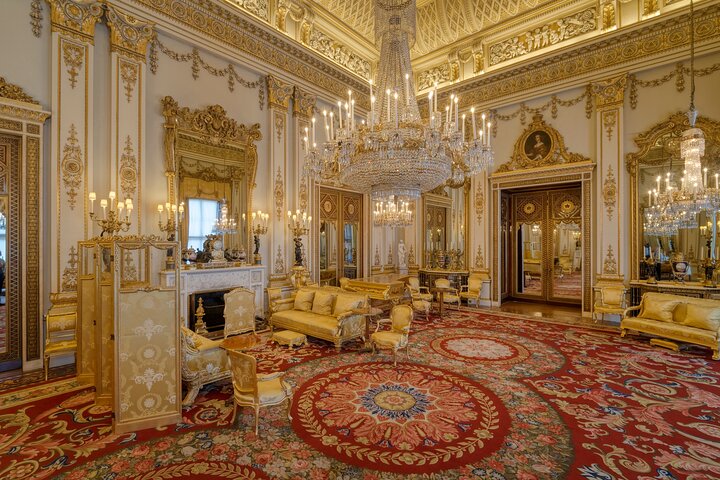 Buckingham Palace Entrance Ticket & British Royalty Guided Tour