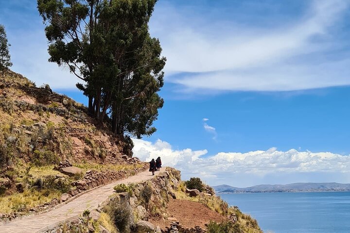 Uros and Taquile Islands on New and Comfortable SpeedBoat