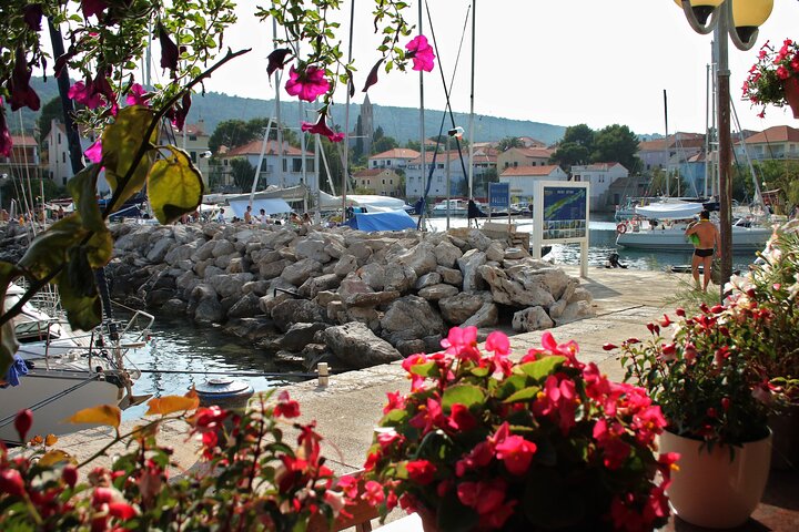 Zadar: The Best of Dugi Otok - Shipwreck, Sandy Beach & Sea Cave