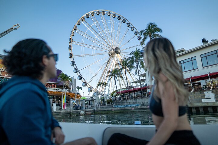 Miami: 2 Hour Private Yacht Cruise