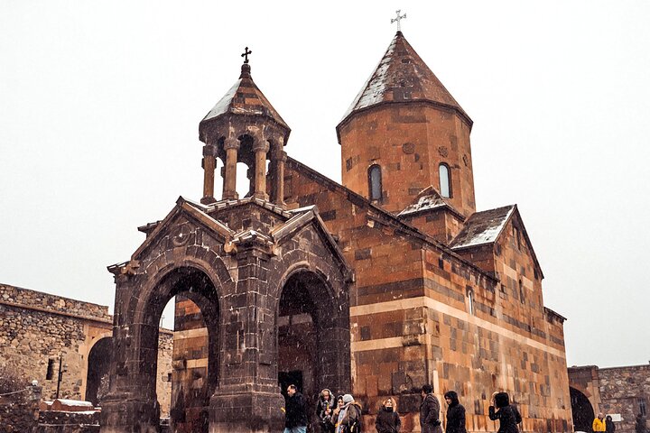 Private 7-8-hour Khor Virap, Garni temple & Geghard monastery trip from Yerevan
