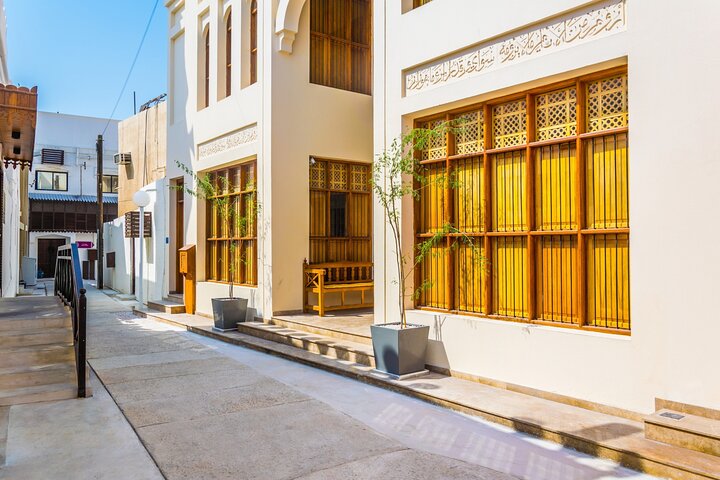Full Day Sightseeing Tour in Bahrain