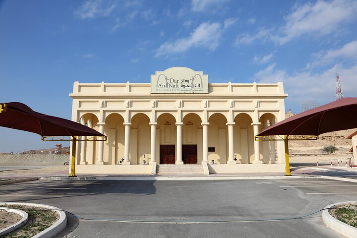 Full Day Sightseeing Tour in Bahrain