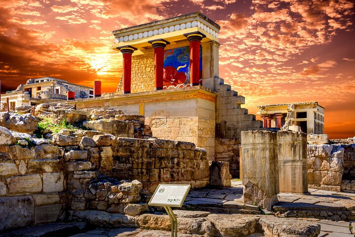 Heraklion & Knossos Guided Tour from Rethymnon
