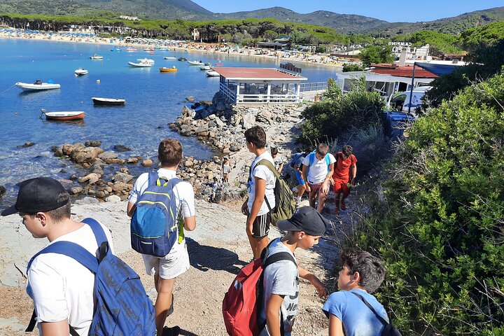 Excursion to the wild beach of Galenzana in Sup and Canoe
