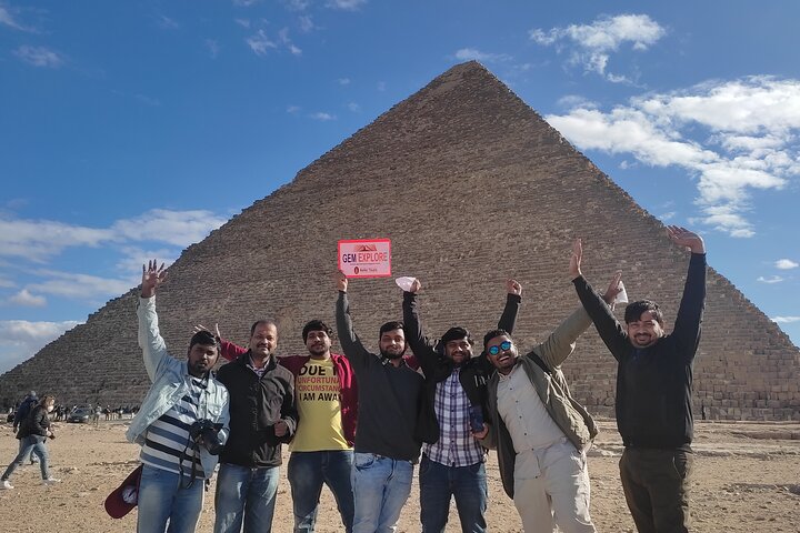 Half Day Tour Giza Pyramids &Great Sphinx with Private Tour Guide