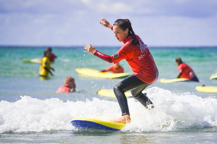 Beginner Surf Lesson in Newquay, Cornwall