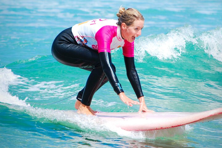 Beginner Surf Lesson in Newquay, Cornwall