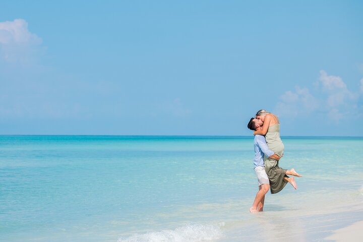 Private Vacation Photoshoot with Photographer in Biloxi
