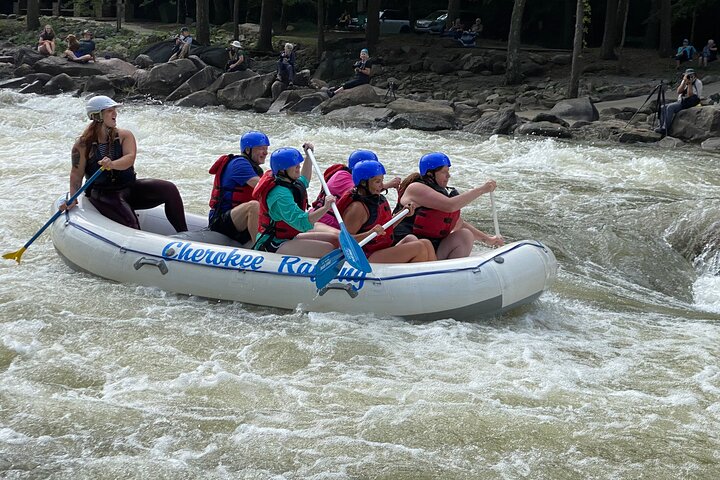 Ocoee River Middle Whitewater Rafting Trip (Most Popular Tour)