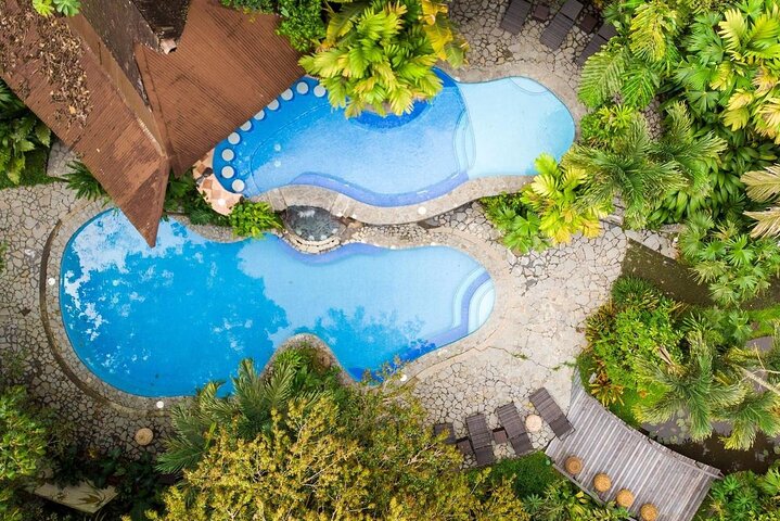 3 in 1 Combo: La Fortuna Waterfall, Hanging Bridges, Thermal Spa from San José