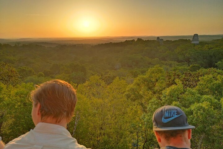 Tikal SUNRISE, Archeological focus and Wildlife Spotting Tour (North and West)