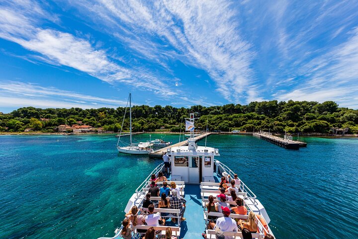 Ferry from Cannes to the island Ste Marguerite