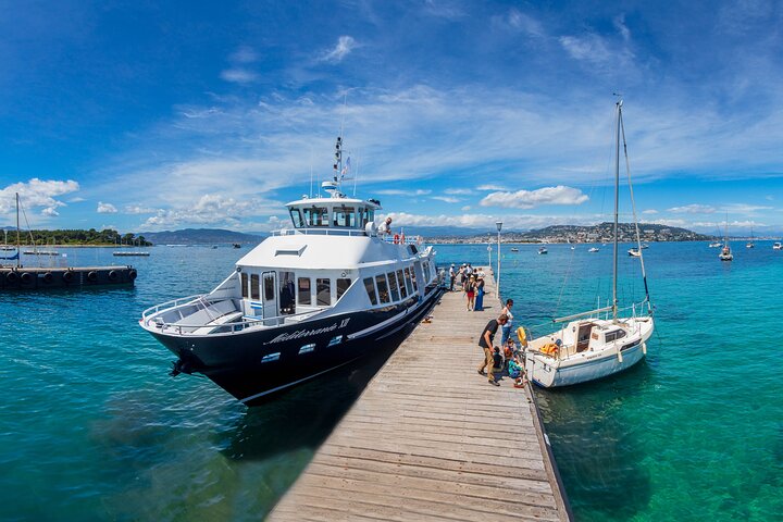 Ferry from Cannes to the island Ste Marguerite