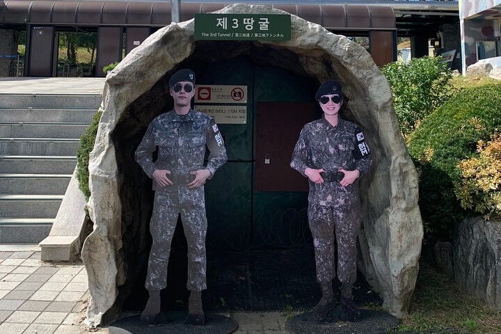 Best DMZ Tour Korea from Seoul (Suspension Bridge & JSA Museum)
