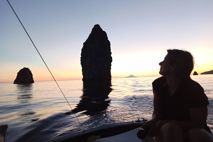 Private Boat Tour at Sunset to the Faraglioni of Lipari