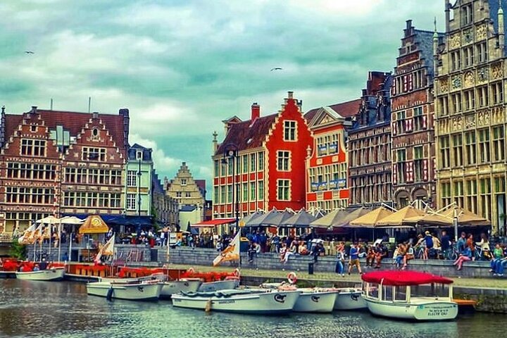 Private Belgian Chocolate Tour in Ghent