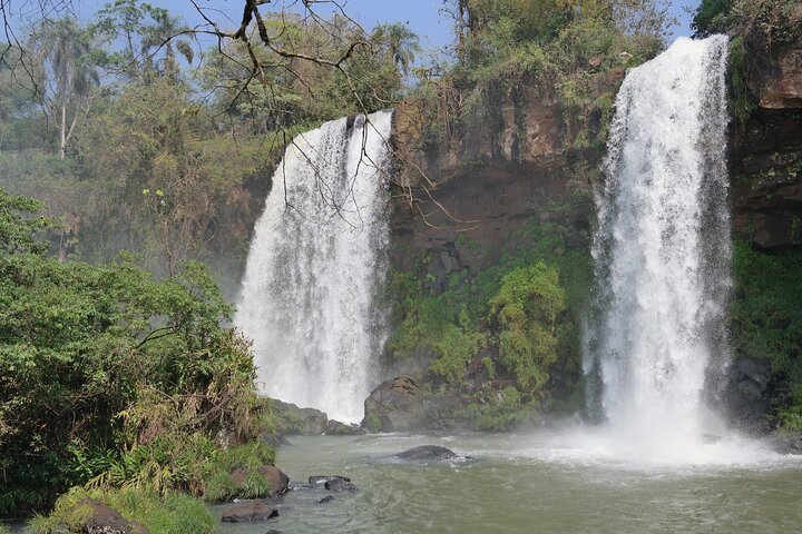 Private Tour Iguazú Waterfalls Argentina + Tri-Country Corner