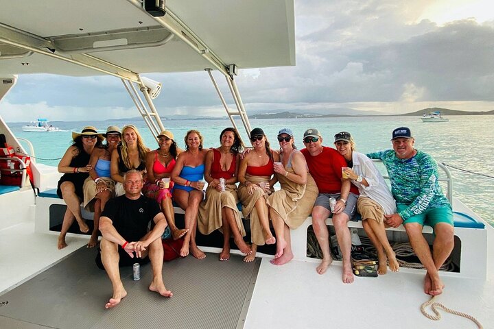All Inclusive Beach and Snorkel Boat Tour to Icacos Island