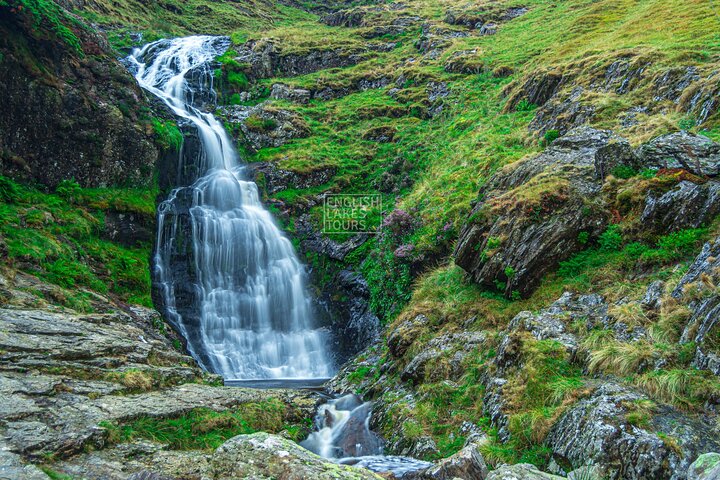 Ultimate Full-Day Lake District Tour: 10 Lakes, Amazing Scenery & Lake Cruise