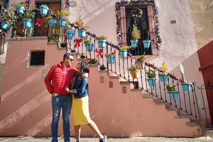 Cultural walk through the center of Guanajuato