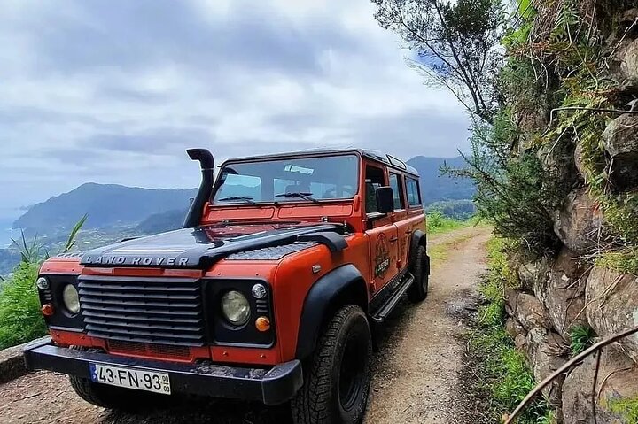 Jeep Tour Amazing West to Natural Pools -Full-Day