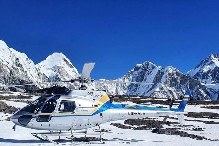 Landing Everest Base Camp and Gokyo Lake by Helicopter Day Tour