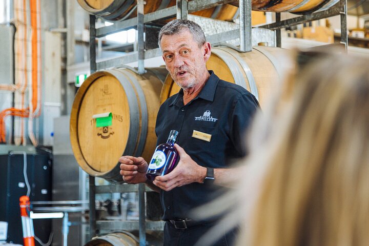 Premium Hunter Valley Wine Tour with 2-Course Lunch from Sydney