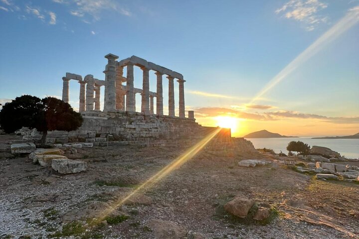 Athens By Night Private 3 Hour City Lights & Views Luxury Tour