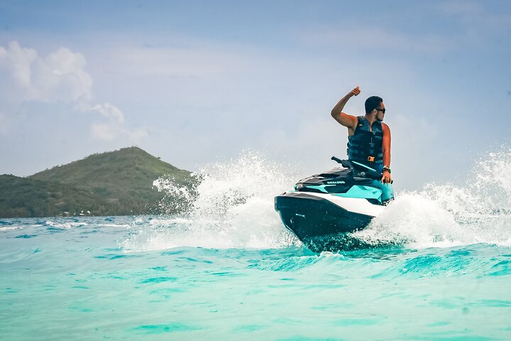 Bora Bora Island Tour by Jet Ski
