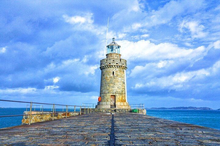 Guernsey Tour App Hidden Gems Game and Big Britain Quiz UK