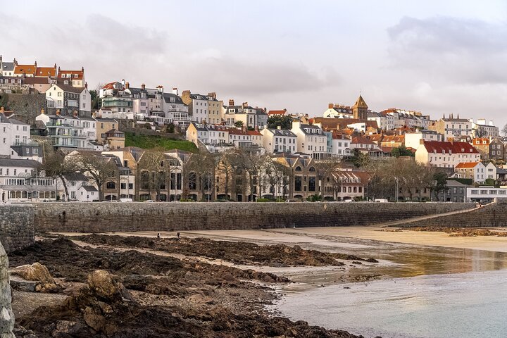 Guernsey Tour App Hidden Gems Game and Big Britain Quiz UK