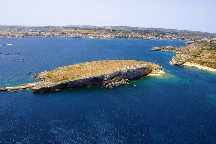 Fernandes Cruise to Blue Lagoon in Comino and Gozo