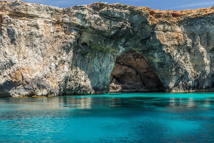 Fernandes Cruise to Blue Lagoon in Comino and Gozo