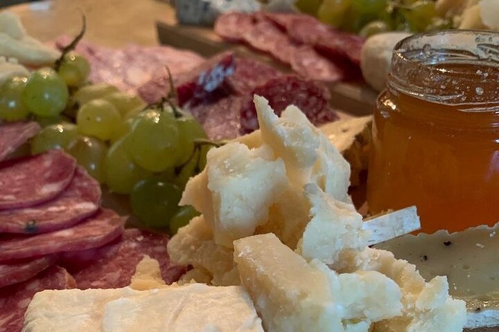 Classic Private Wine Tasting in Castagnole delle Lanze