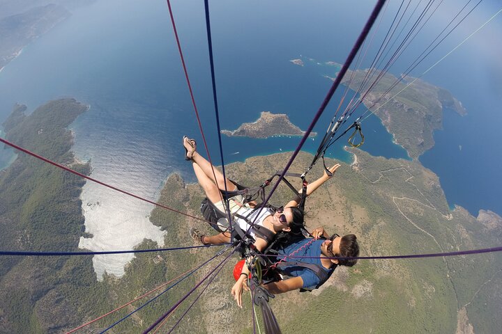 Oludeniz Paragliding Fethiye Turkey, Additional Features