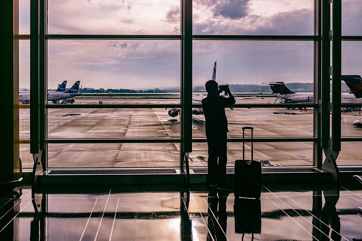 Athens Airport To Piraeus Port - Hotel Private Luxury Transfer