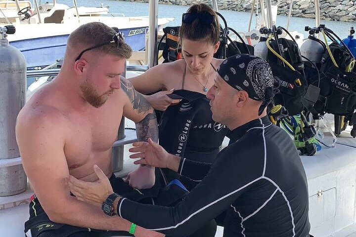 Discover Scuba Diving in Fujirah Dibba