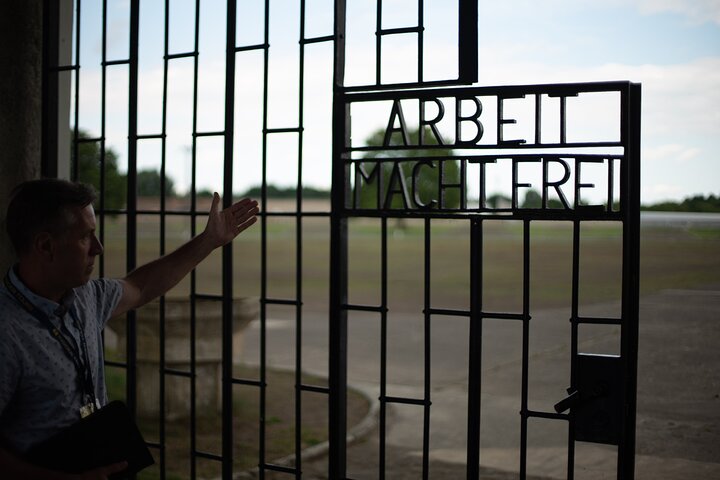 Berlin: Sachsenhausen Concentration Camp Tour in English