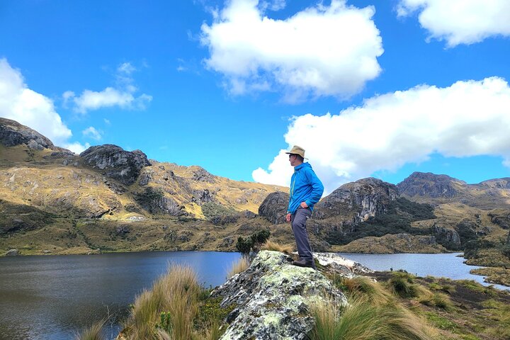 Cuenca to Guayaquil one-way tour with Cajas Park and a Cacao Farm visit