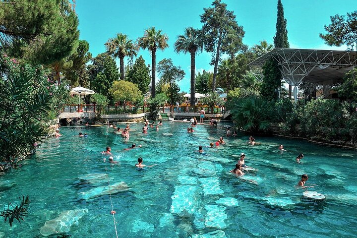 Full-day Pamukkale and Hierapolis Tour from Selcuk or Kusadasi