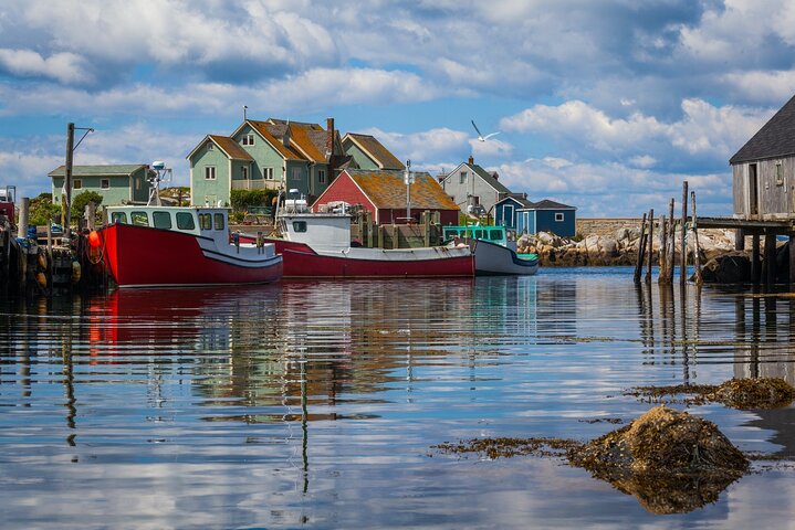 Peggy's Cove Small-Group Express: Scenic Tour from Halifax