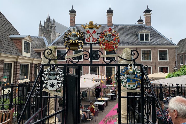 Discover Leiden with a self-guided Outside Escape city game tour!